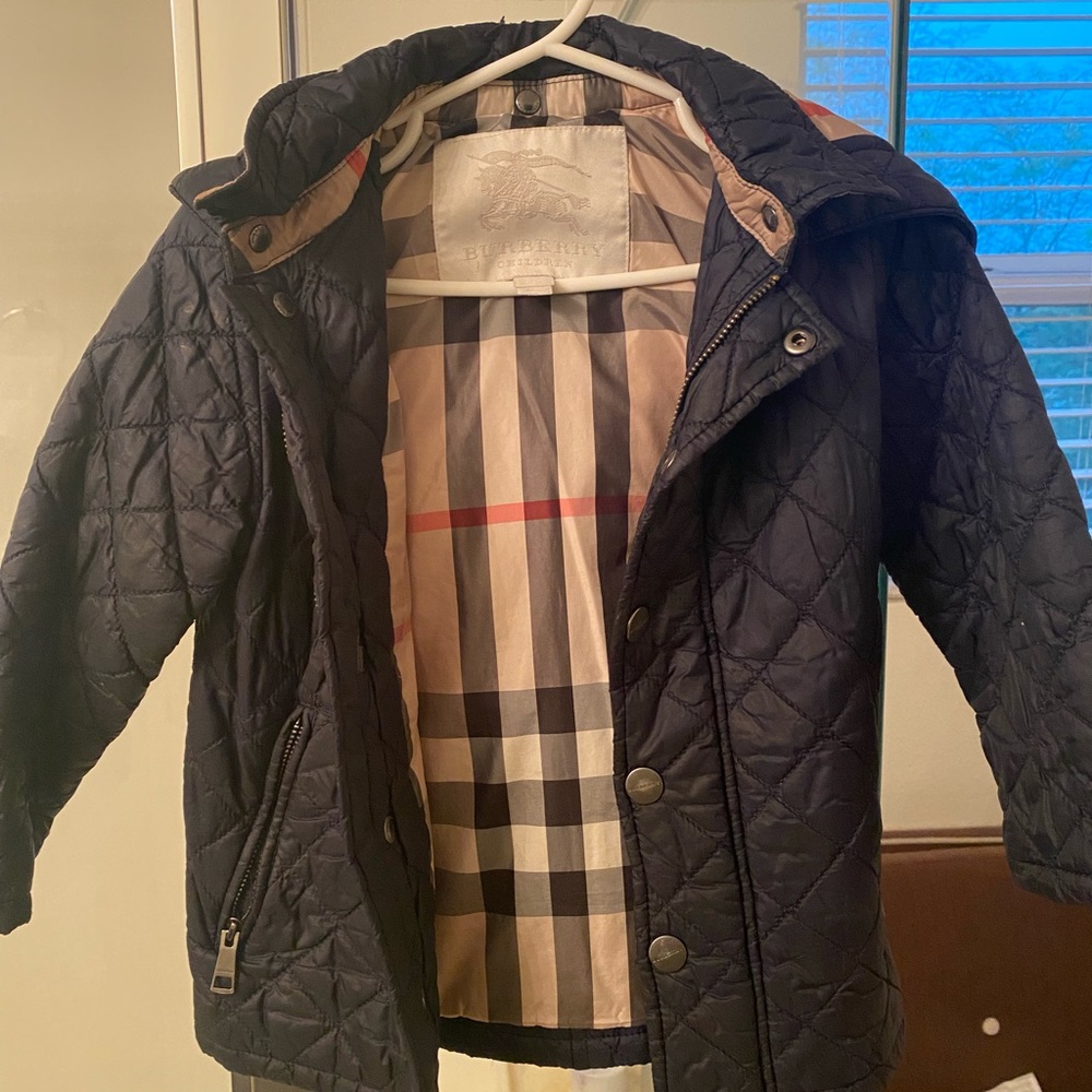 Authentic Burberry Quilted Jacket (Navy) UNISEX! 24 months. USED
